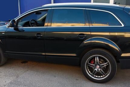 Audi Q7 200.000 km 7.499 &euro; Berlin 13405