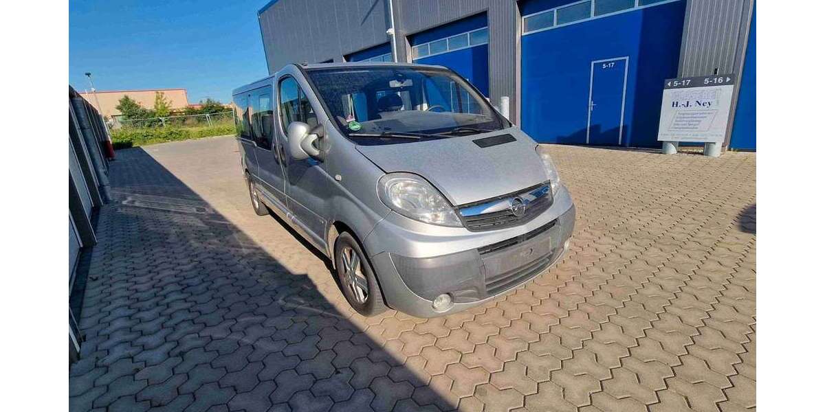 Opel Vivaro 178.000 km 11.500 &euro; Hoppegarten 15366