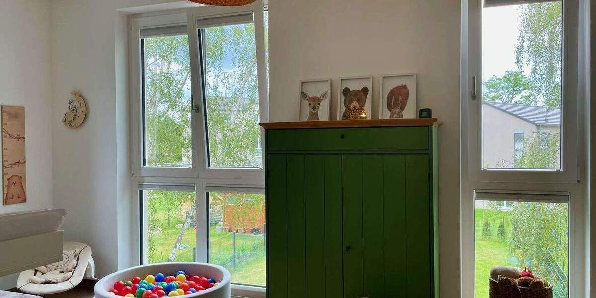 Doppelhaushälfte Berlin Altglienicke - 4 Zimmer, 134 m&sup2;, 2.200&euro; | Angebot:25821698