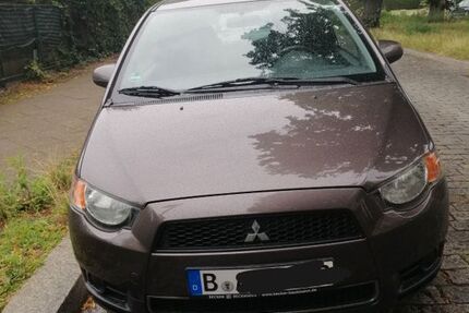 Mitsubishi Colt 217.000 km 2.200 &euro; Berlin 13355