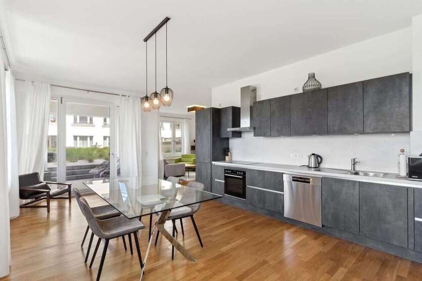 Wohnung zum Mieten in Berlin 3.000 € 135.1 m²