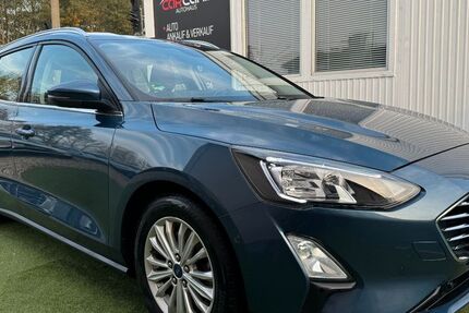 Ford Focus 121.000 km 10.990 &euro; Falkensee bei Berlin 14612