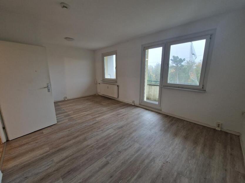 Hier oben lässt's sich leben - eure 3-Zimmer-Wohnung mit Balkon wartet! zimmer