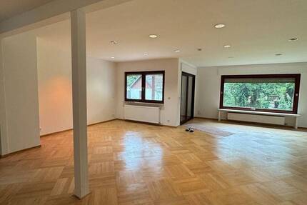 Haus Berlin Kladow - 7 Zimmer, 200 m&sup2;, 2.990&euro; | Angebot:23944546
