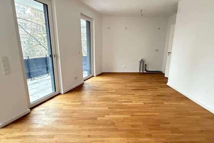 Wohnung Berlin Mitte - 2 Zimmer, 56 m&sup2;, 1.340&euro; | Angebot:26586421