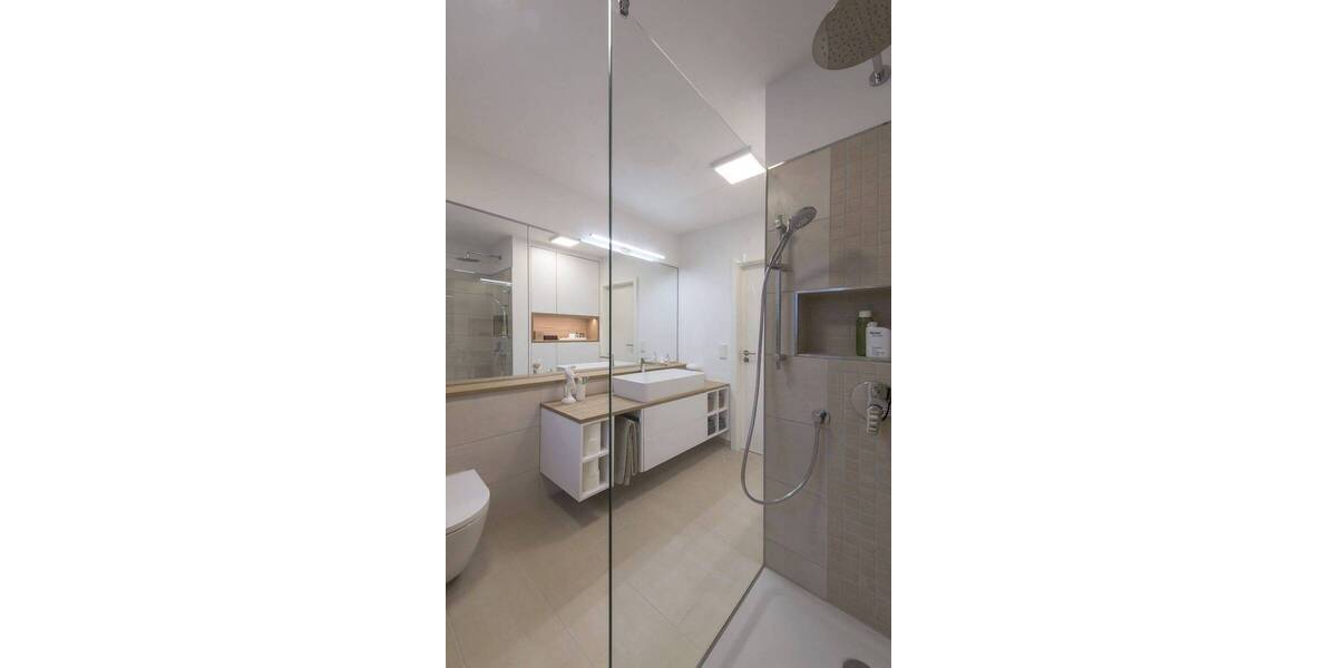 Etagenwohnung Berlin Lichterfelde - 2 Zimmer, 61 m&sup2;, 1.233&euro; | Angebot:26799240