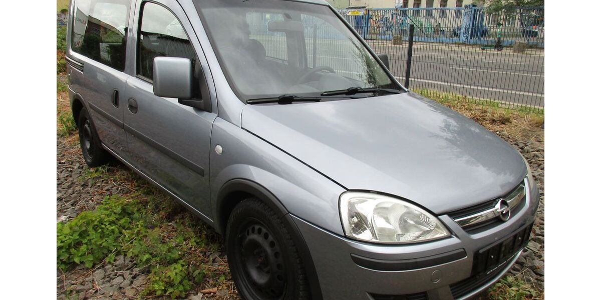 Opel Combo 224.000 km 2.650 &euro; Berlin 12357