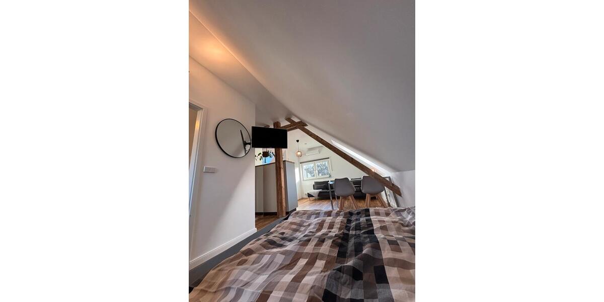 Dachgeschoßwohnung Berlin Treptow-Köpenick - 1 Zimmer, 37 m&sup2;, 950&euro; | Angebot:26236277