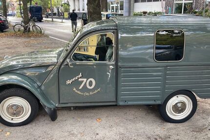 Citroen 2 CV 22.000 km 11.000 &euro; Berlin 10439