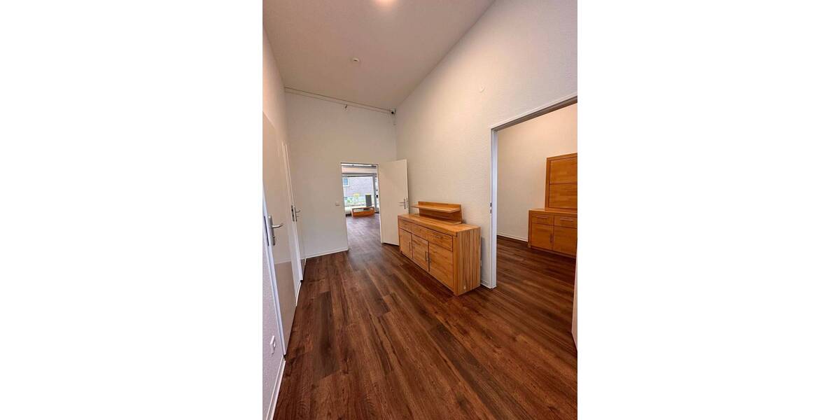 Gewerbeobjekt Berlin Gropiusstadt - 2 Zimmer, 63 m&sup2;, 945&euro; | Angebot:26018098