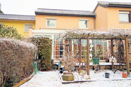 Haus Berlin Buckow - 4 Zimmer, 105 m&sup2;, 450.000&euro; | Angebot:24846800