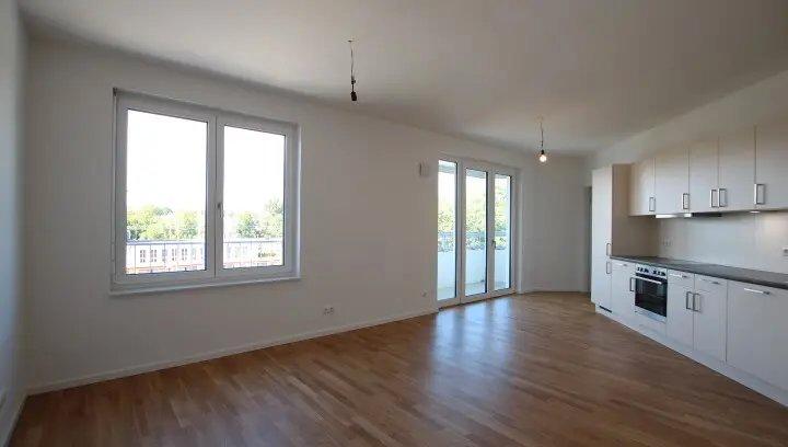 Etagenwohnung Berlin Lichtenberg - 3 Zimmer, 82 m&sup2;, 1.400&euro; | Angebot:26483475