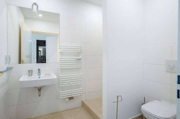 Etagenwohnung Berlin Schöneberg - 5 Zimmer, 140 m&sup2;, 2.280&euro; | Angebot:26196253