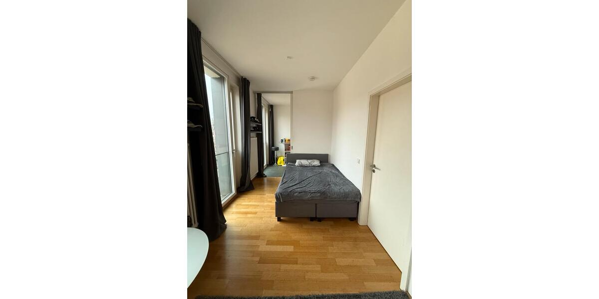 Etagenwohnung Berlin Mitte - 1 Zimmer, 40 m&sup2;, 1.200&euro; | Angebot:24511662