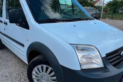 Ford Transit 117.915 km 5.990 € Berlin 13089