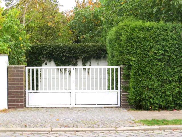 Mehrfamilienhaus, Wohnhaus Berlin Charlottenburg-Wilmersdorf - 10 Zimmer, 452 m&sup2;, 628.000&euro; | Angebot:25988565