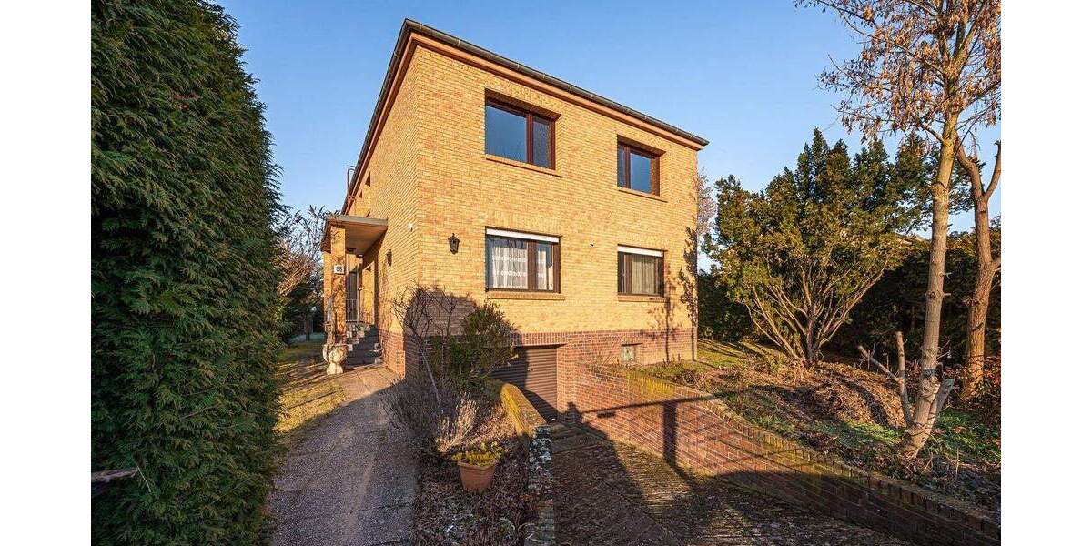 Einfamilienhaus Berlin Marienfelde - 7 Zimmer, 208 m&sup2;, 695.000&euro; | Angebot:25800151