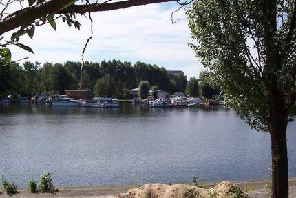 Ganz nah an der Müggelspree - bezugsfreie, helle 2-Zi-Whg mit Terrasse im EG, 72 m² 2 zimmer