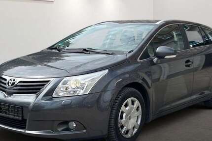 Toyota Avensis 158.310 km 5.999 &euro; Berlin 12681