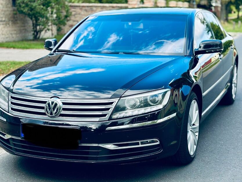 VW Phaeton 299.990 km 9.999 € Potsdam 14480