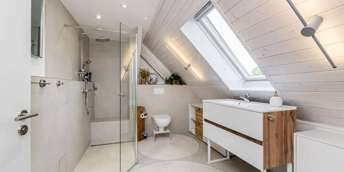 Einfamilienhaus Berlin Karow - 7 Zimmer, 240 m&sup2;, 890.000&euro; | Angebot:22028646