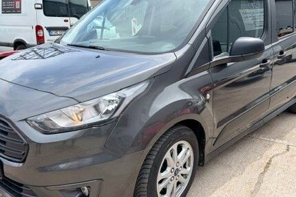 Ford Tourneo Connect 107.000 km 16.900 &euro; Berlin 13581