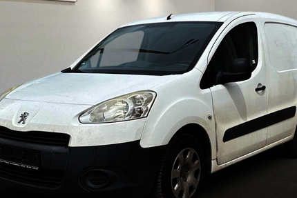 Peugeot Partner 226.207 km 2.799 &euro; Berlin 12681