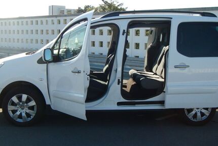 Citroen Berlingo 95.900 km 9.999 € Berlin 13435