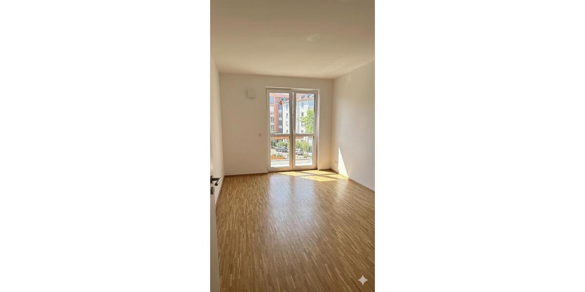 Etagenwohnung Berlin Lichtenberg - 2 Zimmer, 64 m&sup2;, 1.300&euro; | Angebot:26225057