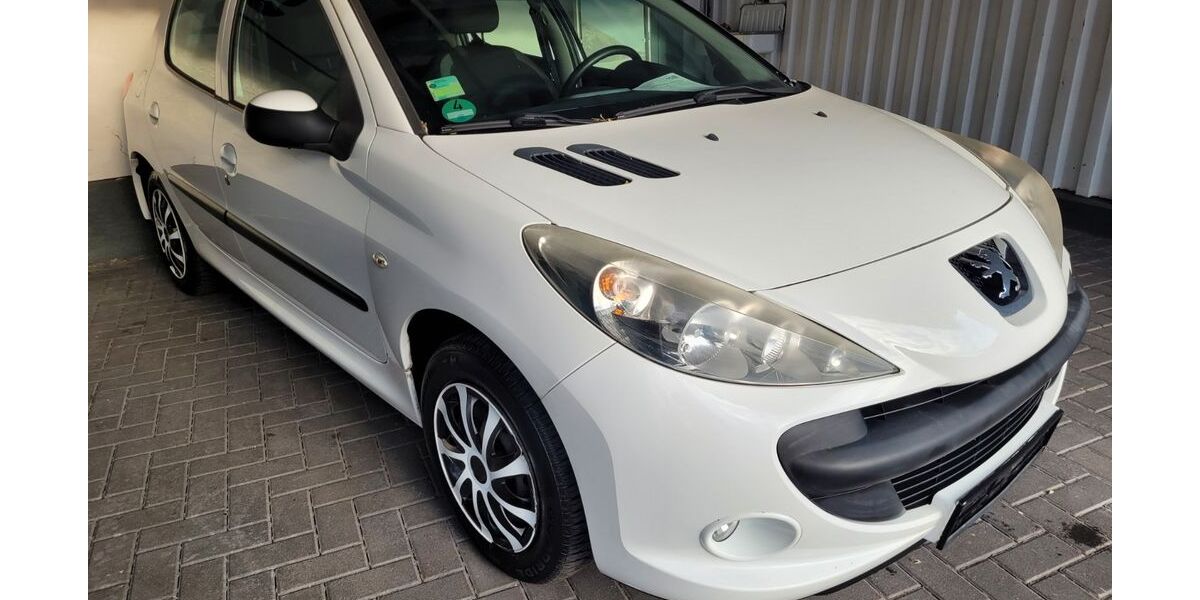 Peugeot 206 102.600 km 2.550 &euro; Berlin 12277
