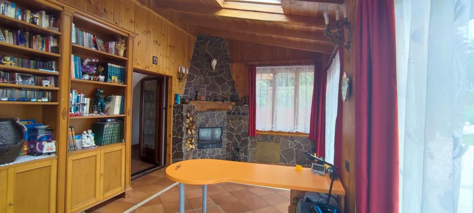 Einfamilienhaus Berlin Friedrichshain-Kreuzberg - 5 Zimmer, 148 m&sup2;, 320.000&euro; | Angebot:27021416