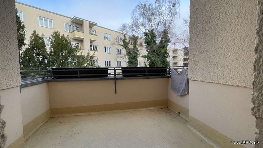 Wohnung zum Kaufen in Berlin 240.000 € 55.12 m²