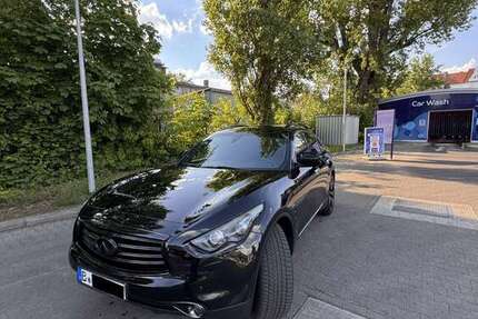 INFINITI QX70 169.750 km 15.900 &euro; Berlin, Stadt 13599