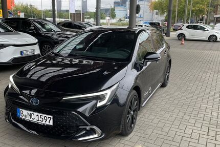 Toyota Corolla 2.500 km 34.450 € Berlin 13403