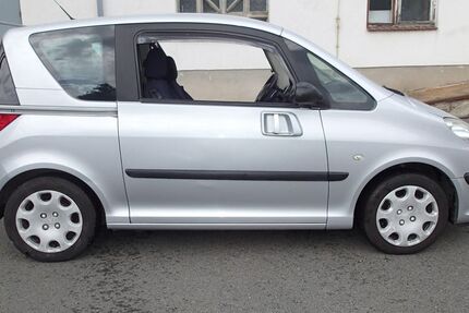 Peugeot 1007 144.000 km 3.799 &euro; Neuenhagen bei Berlin 15366