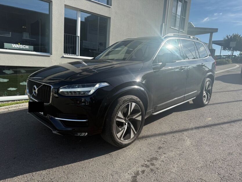Volvo XC90 268.000 km 20.000 € Berlin 10787