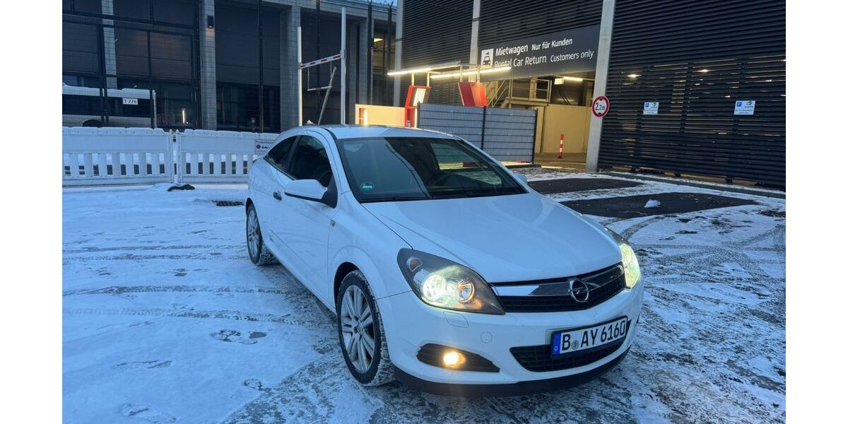 Opel Astra 170.000 km 2.200 &euro; Berlin 12349