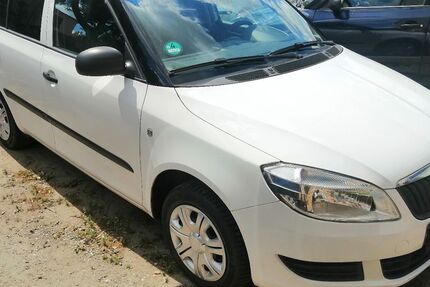 Skoda Fabia 150.000 km 3.800 &euro; Schönefeld OT-Waltersdorf 12529