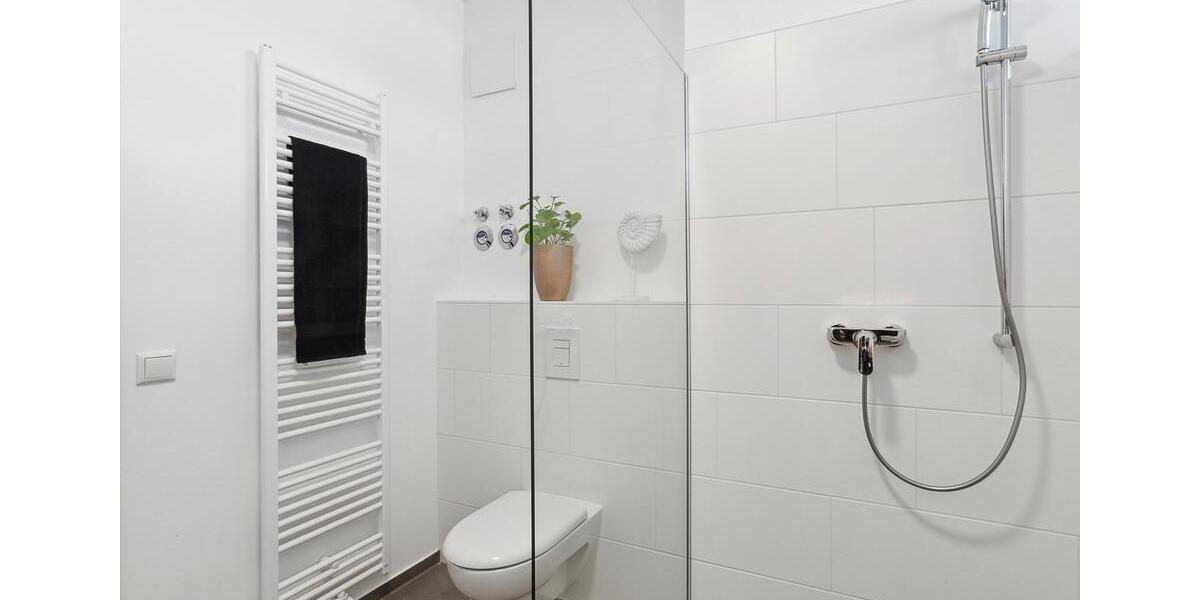 Erdgeschoßwohnung Ludwigsfelde - 1 Zimmer, 45 m&sup2;, 680&euro; | Angebot:24121695