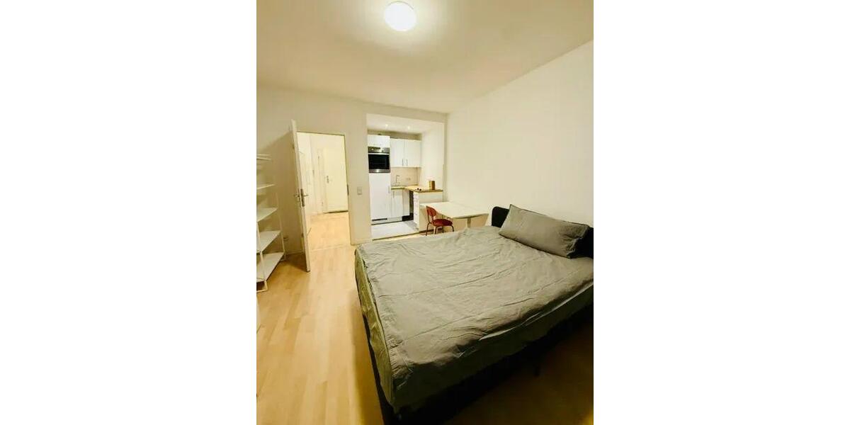Etagenwohnung Berlin Lichtenberg - 1 Zimmer, 25 m&sup2;, 900&euro; | Angebot:26193295