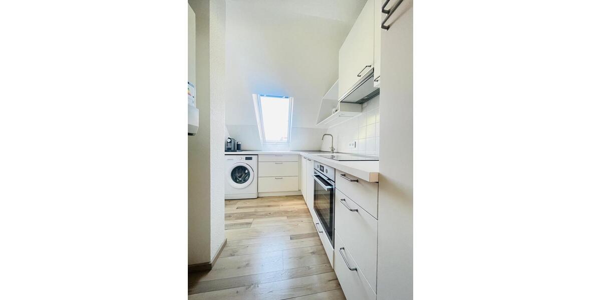 Dachgeschoßwohnung Berlin Reinickendorf - 3 Zimmer, 80 m&sup2;, 359.000&euro; | Angebot:26660621