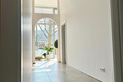 Kosmetikstudio, Massage & Beauty, Ladenfläche, Gewerbefläche zimmer