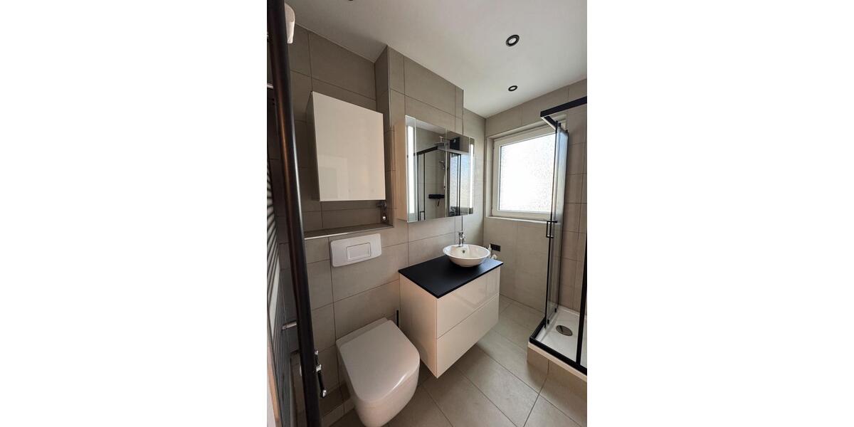 Etagenwohnung Berlin Spandau - 2.5 Zimmer, 69 m&sup2;, 1.330&euro; | Angebot:27721276