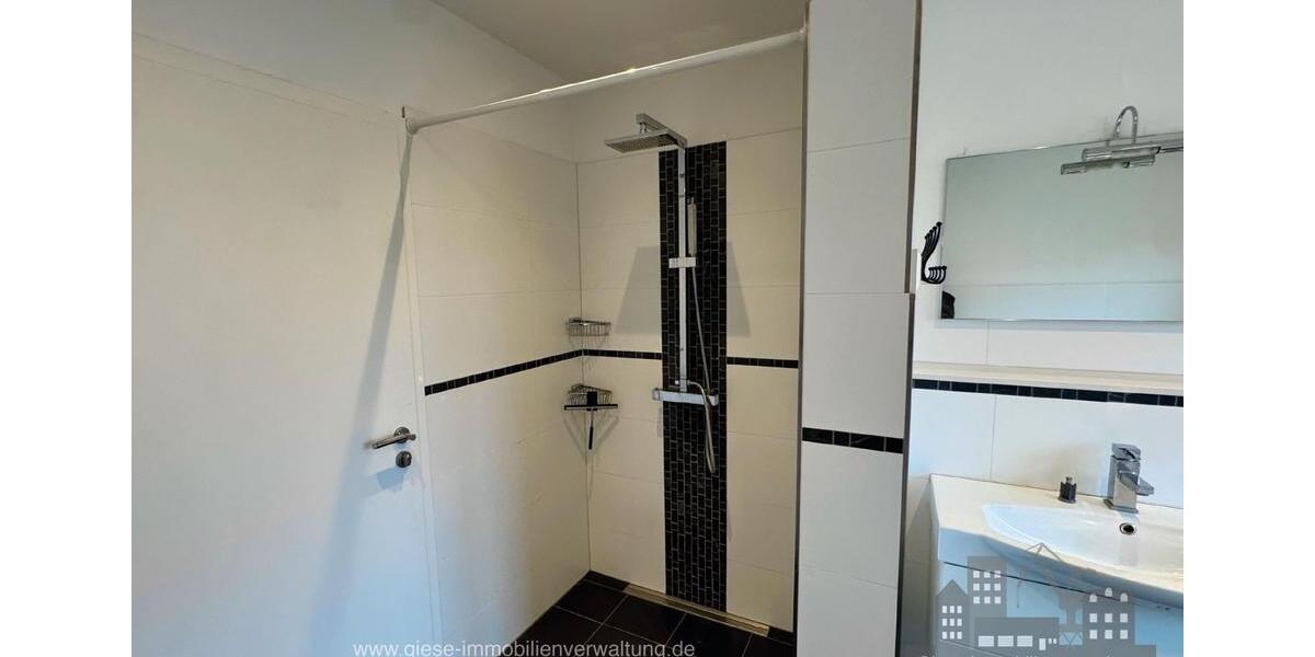 Einfamilienhaus Velten - 4 Zimmer, 100 m&sup2;, 2.000&euro; | Angebot:26570575