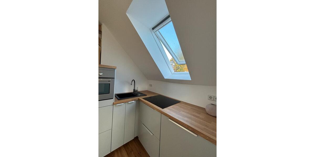 Dachgeschoßwohnung Berlin Treptow-Köpenick - 1 Zimmer, 37 m&sup2;, 950&euro; | Angebot:26236277