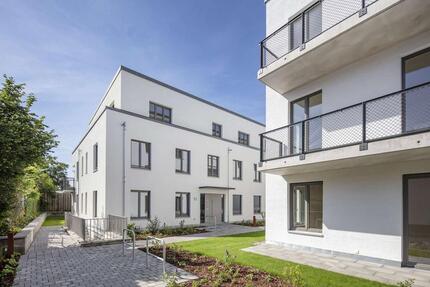 Wohnung Kleinmachnow - 3 Zimmer, 91 m&sup2;, 1.799&euro; | Angebot:26231799