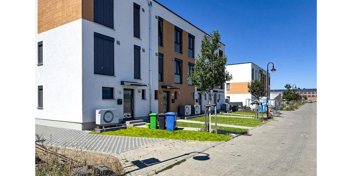 Reihenhaus Neuenhagen bei Berlin - 6 Zimmer, 133 m&sup2;, 2.350&euro; | Angebot:21733710