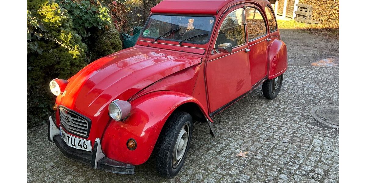 Citroen 2 CV 100.000 km 3.500 € Kleinmachnow 14532
