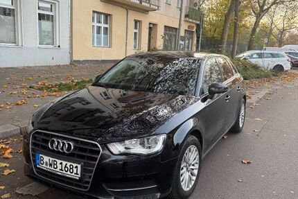 Audi A3 128.000 km 13.000 &euro; Berlin 10709