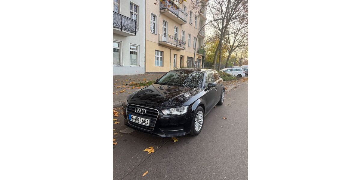 Audi A3 128.000 km 13.000 &euro; Berlin 10709
